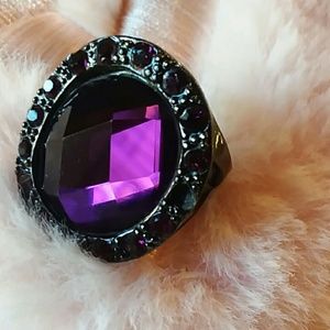 ROYAL VIOLET/ PURPLE STONE RING